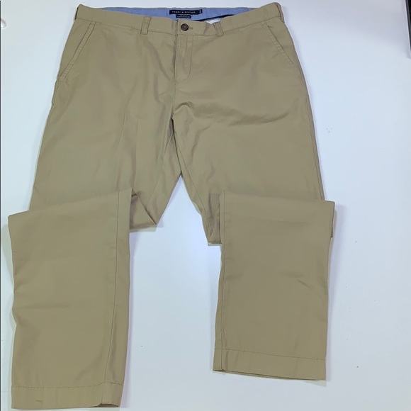 Tommy Hilfiger Other - Men’s Khaki Pants (P138)